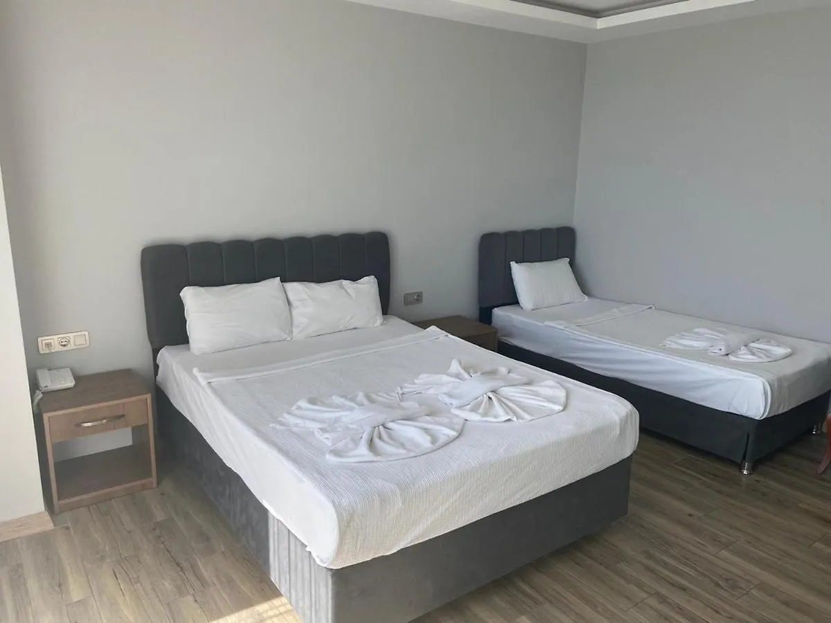 Zeynel Hotel Antalya 3*,