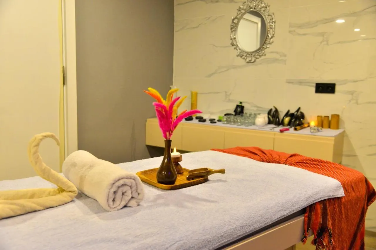 Zeynel Hotel Antalya